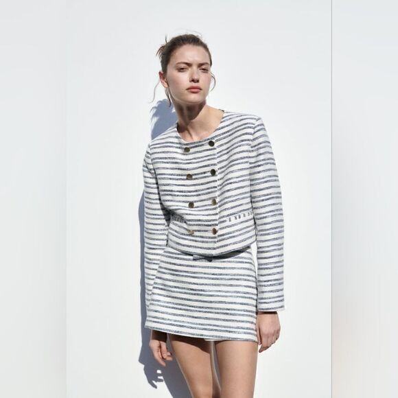 ZARA GOLD BUTTON TEXTURED SKIRT Blue - Picture 3 of 10